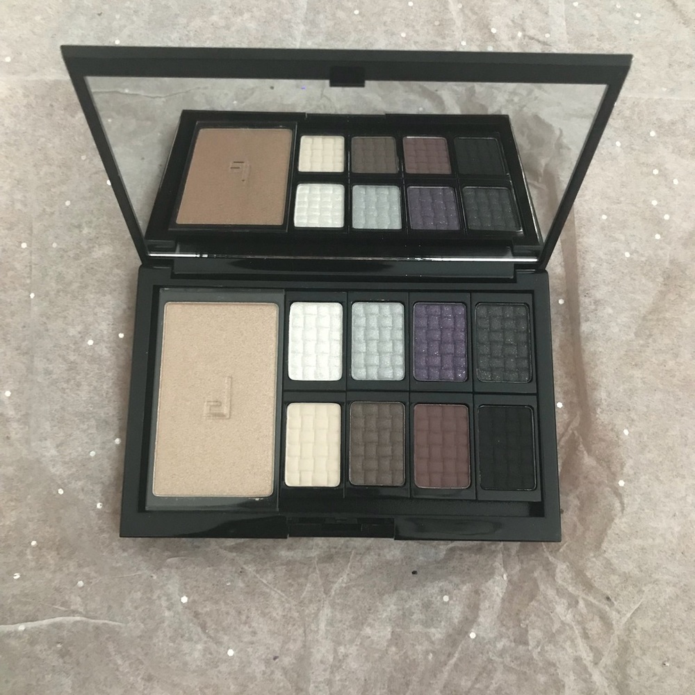 New Pro Eyeshadow Palette